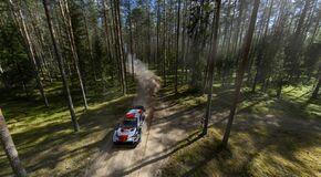 Estónska rely – najmladší rekordér Rovanperä s Toyotou Yaris prvýkrát vyhral WRC